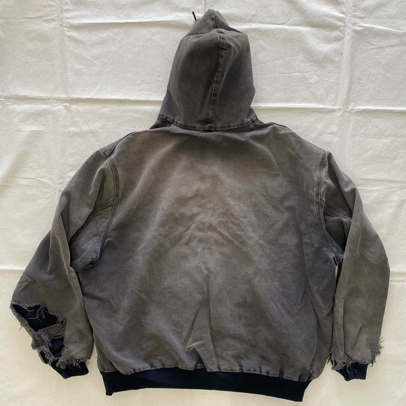 Vintage Thrashed Carhartt Charcoal Hooded Jacket Heavy Wear Extra Distressed - Picture 15 of 15